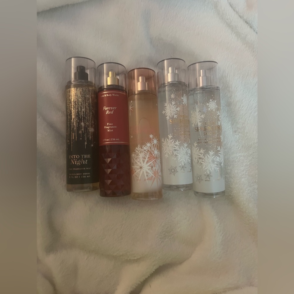 5 Bath and Body Works Mists